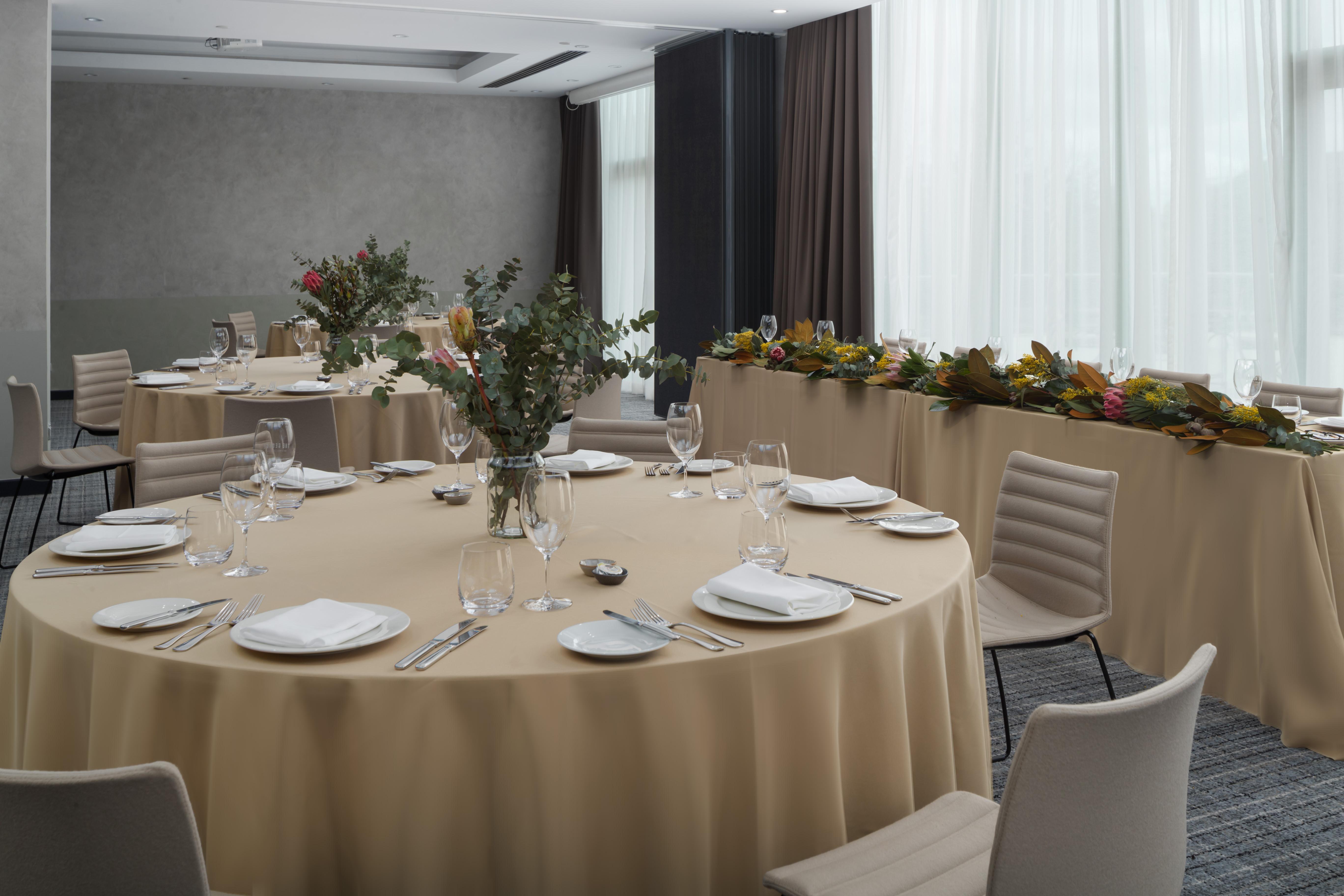 Rydges Canberra Extérieur photo