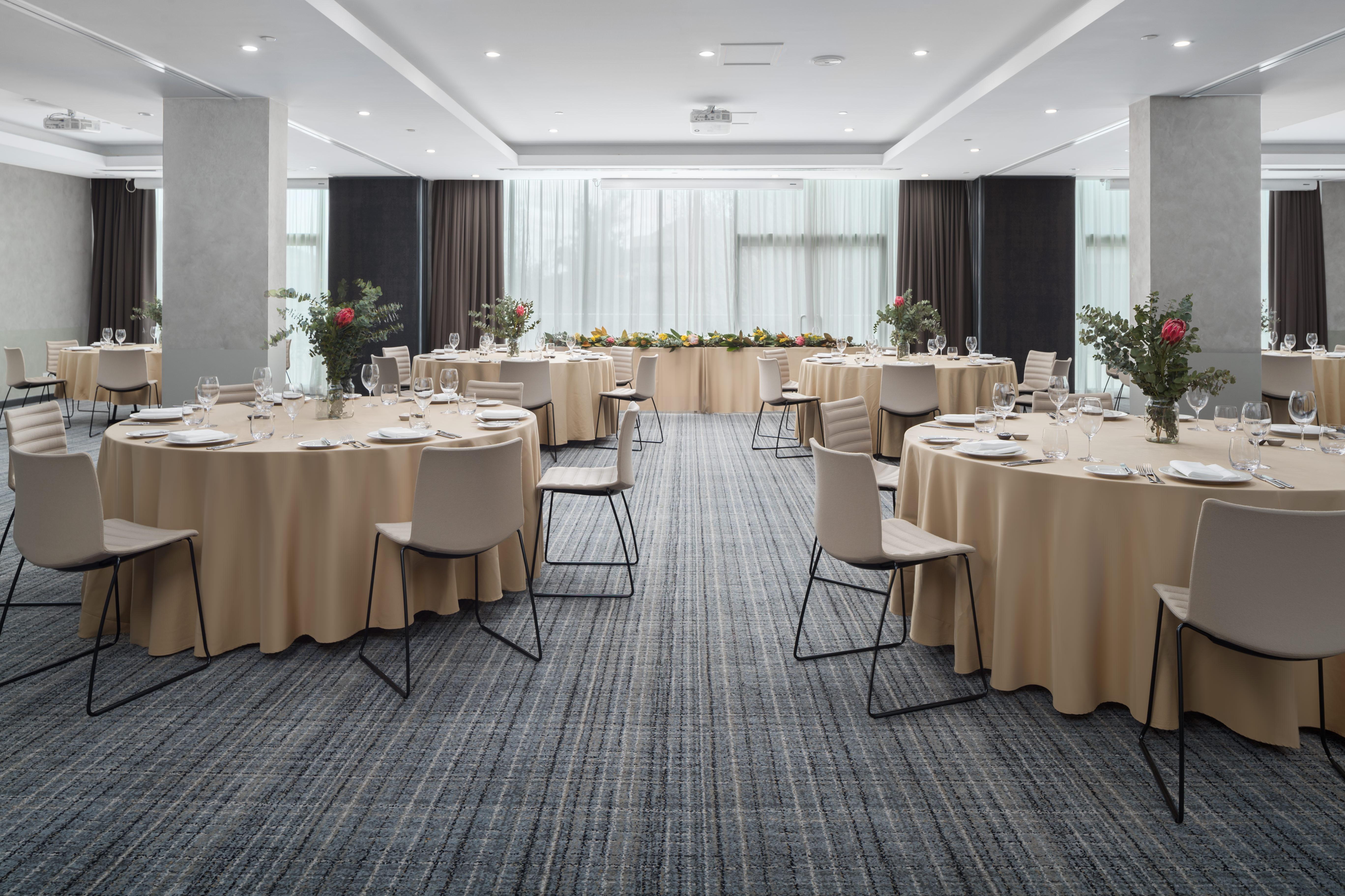 Rydges Canberra Extérieur photo